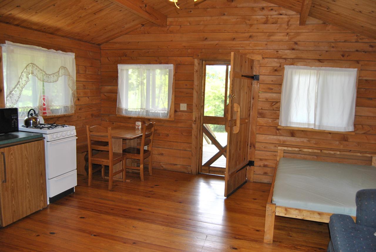 Robin Hill Camping Resort One-Bedroom Cottage 8 Lenhartsville Екстер'єр фото